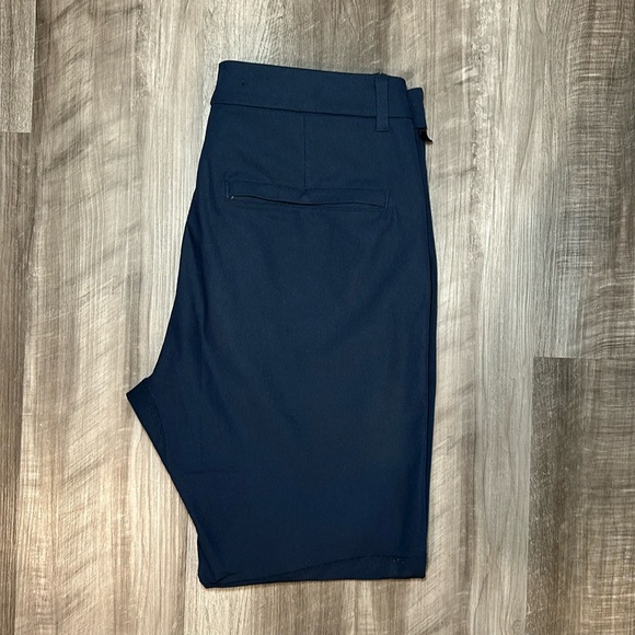 Lululemon Commission Slim Fit Pants - 33
